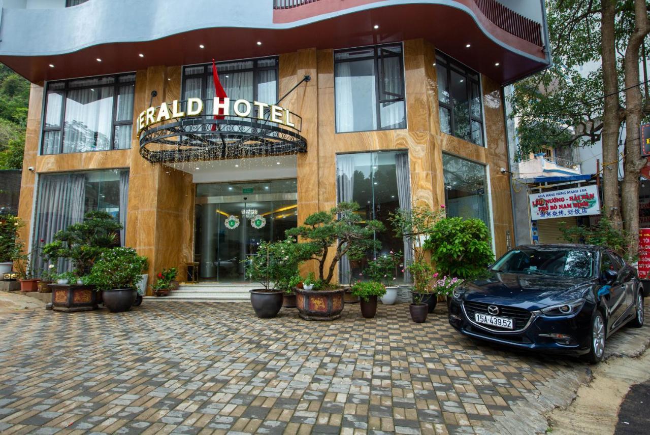 Emerald Hotel Cat Ba Dong Khe Sau المظهر الخارجي الصورة